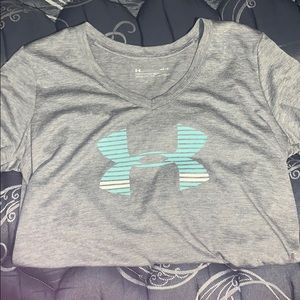 Never been worn Under armour shirt